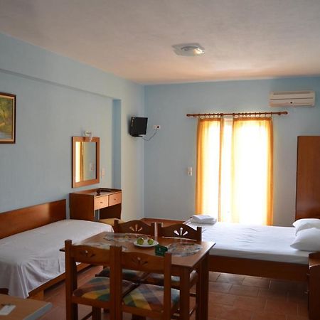Silvia Aparthotel Parga Esterno foto